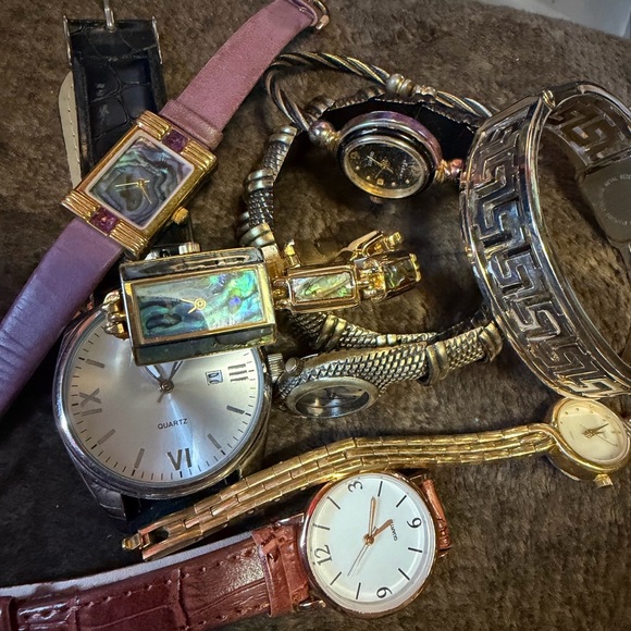 Bag of watches and Watch parts - Picture 3 of 3